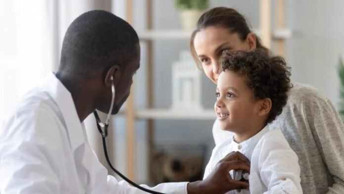 Secretaria de Saúde amplia horários do atendimento pediátrico no CEMM de Marataízes 